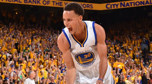 Curry podpísal nový päťročný kontrakt s Golden State Warriors