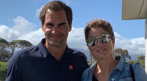 Federer i McGregor vyťahujú peňaženky