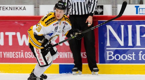 Hokejovú krajinu tisícich jazier vymenil za Nové Zámky