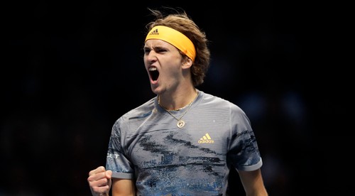 Turnaj majstrov ATP: Zverev porazil Nadala, padol aj Medvedev