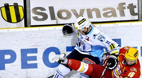 Nitran Mašlonka chce zarmútiť popradských kamarátov