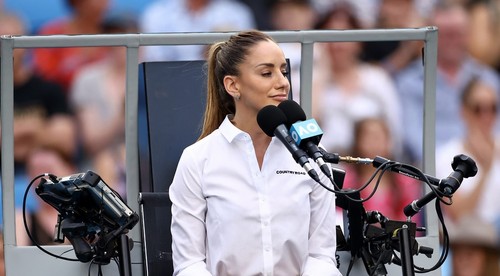 Najväčšia kráska Australian Open? Je ňou táto rozhodkyňa