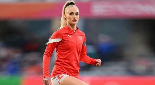 Futbalistka Lehmannová sa nevie zbaviť sexistickej nálepky