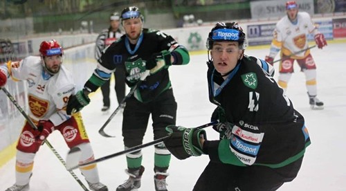 Zámky naháňajú vedúce duo, skrotili aj rozbehnutý Trenčín