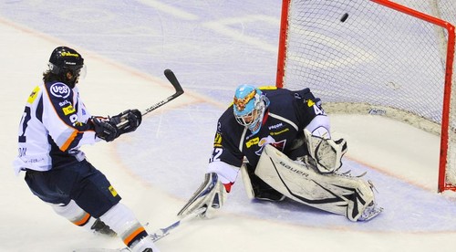 Slovan zvíťazil, o majstrovi rozhodne siedmy duel