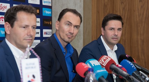 Országh a liga. Kohút, Šatan a Lintner za rokovacím stolom