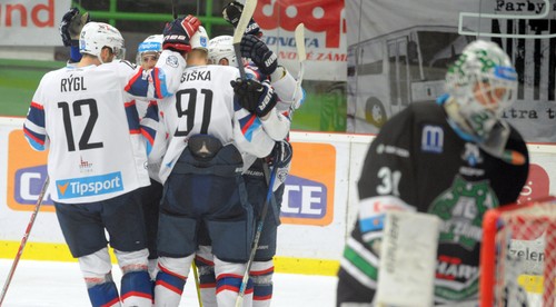 Nitra ako prvá do semifinále play-off. N.Zámkom ukončila sezónu
