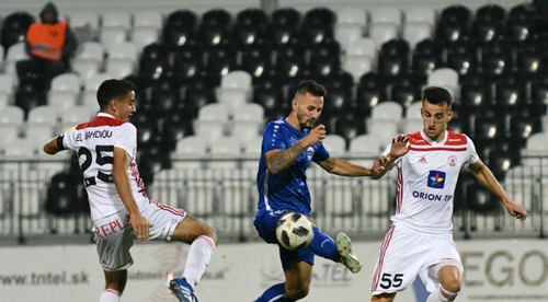 Dvojica Slovákov v Cracovii si bude opäť hľadať nový klub