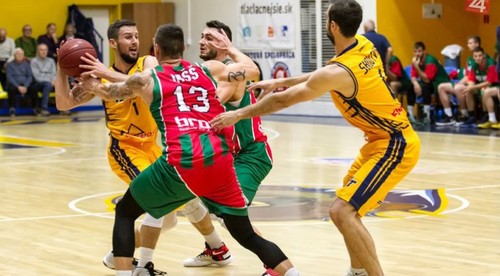 Inter, Prievidza a Komárno krok od semifinále