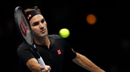 Federer po vzore Jordana uviedol na trh obuv