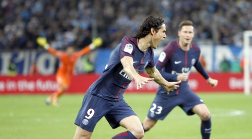 Cavani exkluzívne v nadstavení udržal neporaziteľnosť pre PSG