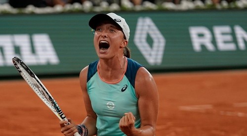 Swiateková suverénna na Roland Garros