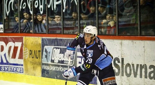 Welcome back, vítali Uhnáka spoluhráči