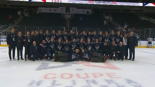 Slovensko - Fínsko 2:3 v zápase o bronz na Hlinka Gretzky Cupe. Víťazom Kanada