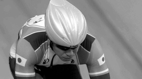 Tragédia počas pretekov. Zomrel strieborný olympijský víťaz v dráhovej cyklistike