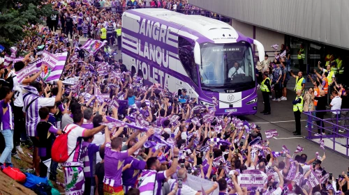 Kuriózny incident v Španielsku! V autobuse futbalového tímu objavili migranta