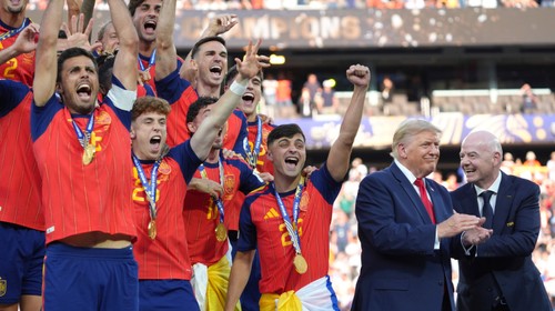 Napätie medzi UEFA a FIFA eskaluje. Prezident UEFA Čeferin bojkotoval finále MS na protest