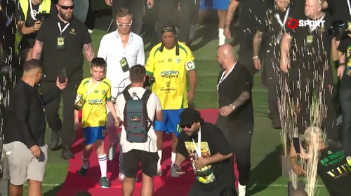Video: Ronaldinho vypredal trnavský štadión, nastal ošiaľ
