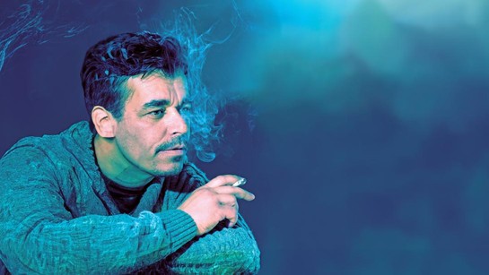 Voda, čo má drží nad vodou