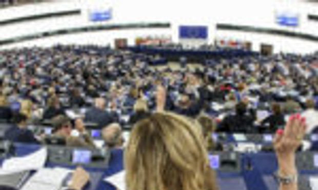 Parlament schválil zmeny s cieľom urýchliť investície do obrany a zlepšiť schopnosť reagovať