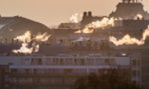 Komisia upravuje pravidlá trhovej rezervy pre plynulejší začiatok trhu s emisiami