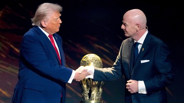 Trump sa pridal ku kritike Tuchela