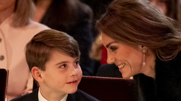 Dráma pod kráľovským stromčekom! Chýbali dcéry princa Andrewa, pridali veľavravnú správu!