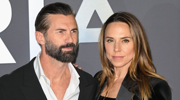 Mel C zo Spice Girls sa po päťdesiatke vydala: Svadobné šaty jej ušila Victoria Beckham