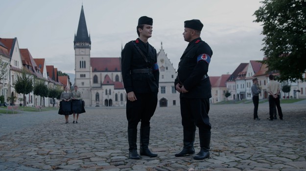 Televízia JOJ Svet odvysiela dokumentárny film oceňovanej dokumentaristky Veroniky Homolovej Tóthovej - Pivnica pod domom č.38