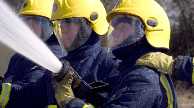 Niekoľko staníc pražského metra uzavreli kvôli požiaru v neďalekej strelnici