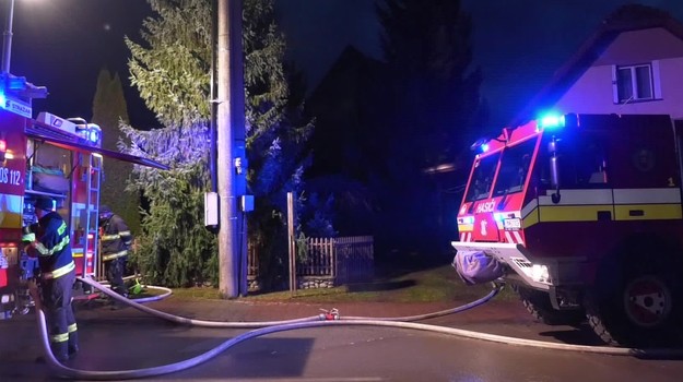 Tragédia v Smrečanoch: 65-ročná žena zomrela po požiari rodinného domu