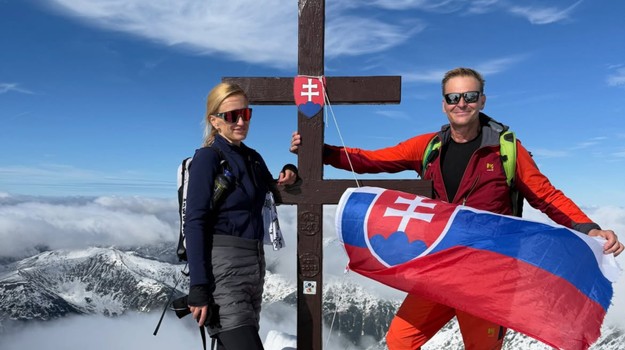 Martin Nikodým miluje Slovensko aj mimo kamier: So snúbenicou zdolali jeden z našich najkrajších vrcholov