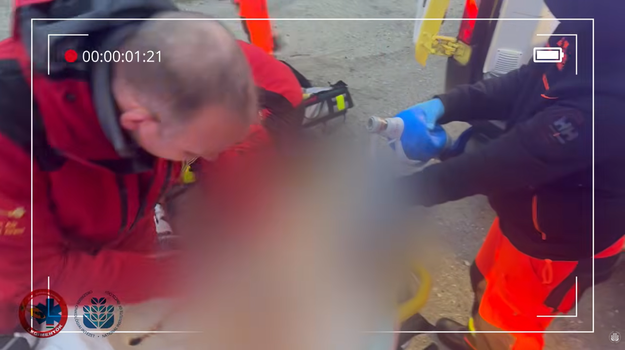 Neuveriteľný prípad z Maďarska: Lekár zachránil mužovi život, bodnú ranu na srdci mu zašil na ulici