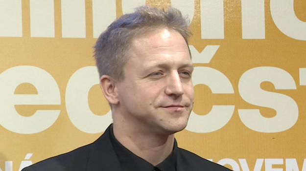 Ako sa to dogabal? Tomáš Klus vysvetľuje trápenie, pre ktoré pohoršil na premiére!