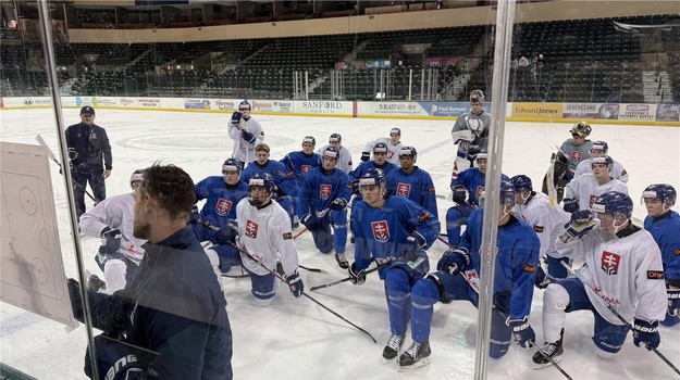 Dvadsiatka dorazila do USA, v Bemidji už aj trénovala