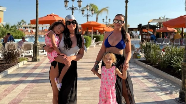 ŠOK na dovolenke! Sestry Daniela a Veronika NÍZLOVÉ sa báli, že im UNESÚ deti!