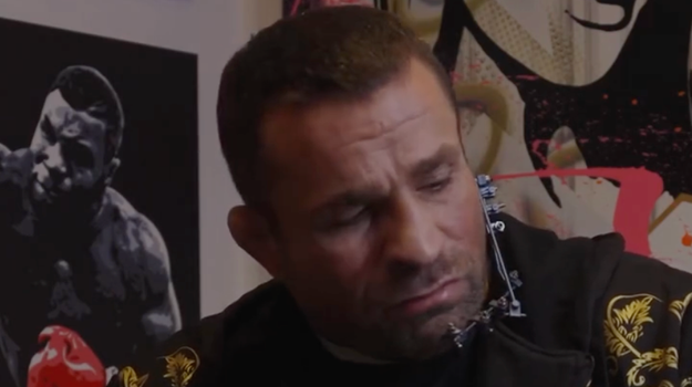 Zlomili ho? Vémola sa rozplakal, keď hovoril o záťahu, dusil sa vlastnou krvou!