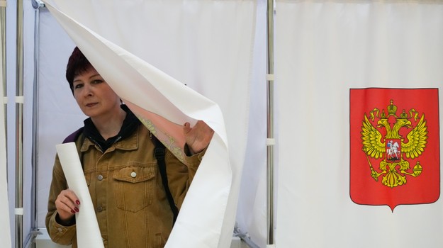 Rusi sa pripravujú na najhoršie. Počet žiadostí o pomoc s útekom z krajiny vzrástol osemnásobne