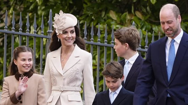 Absolútna dokonalosť! Malá princezná Charlotte ohromila verejnosť - ako budúca kráľovná!