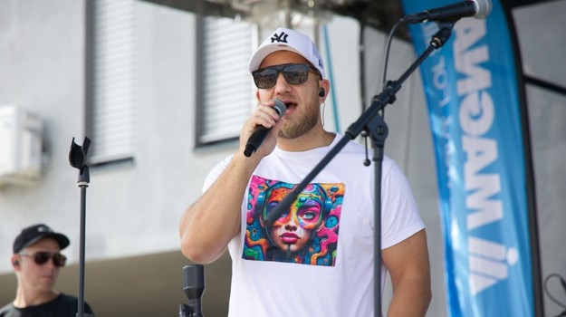 Spevák Lukáš ADAMEC sa pochválil talentom svojej dcérky: Spoločný spev aj hra na GITARE!