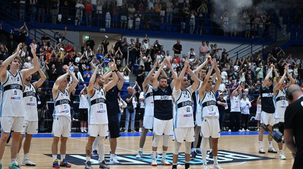Slovenskí basketbalisti dnes nastúpia proti Angole. Sledujte zápas live na JOJ Šport od 17:50
