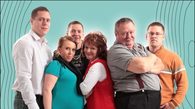 Do Bez servítky mieri nezabudnuteľná hviezda BUČKOVCOV: O zábavu a ŠŤAVNATÉ reči nebude núdza!