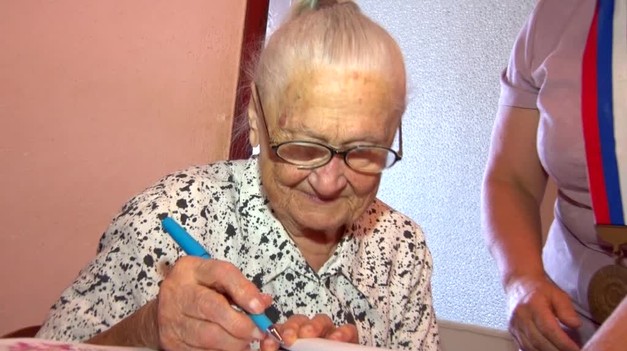 Najradšej číta knihy a potrpí si na domáce jedlo. Anna oslávila okrúhlych 100 rokov