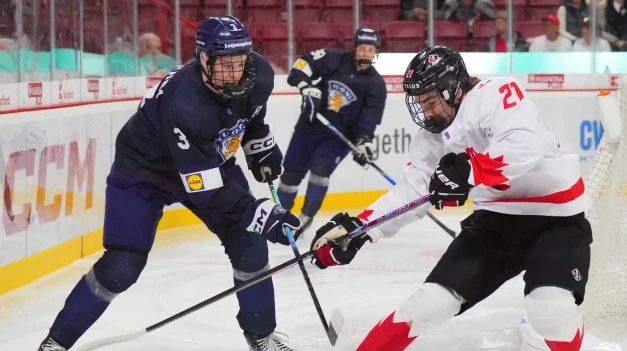 Kanada zničila Fínov, Slováci môžu vyhrať skupinu