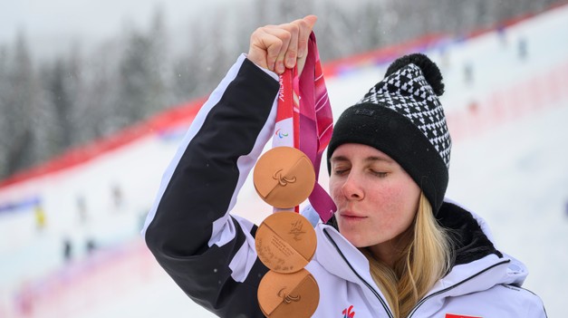 Alexandra REXOVÁ chytila bronz na paralympijskom svahu