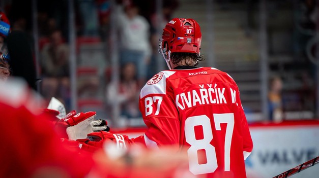 Třinec v Brne nedohral, KOVAŘČÍK v bezvedomí