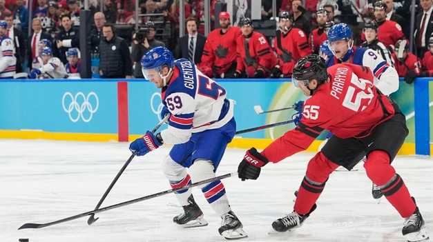 Skóre vo finálovom zápase otvárajú Američania