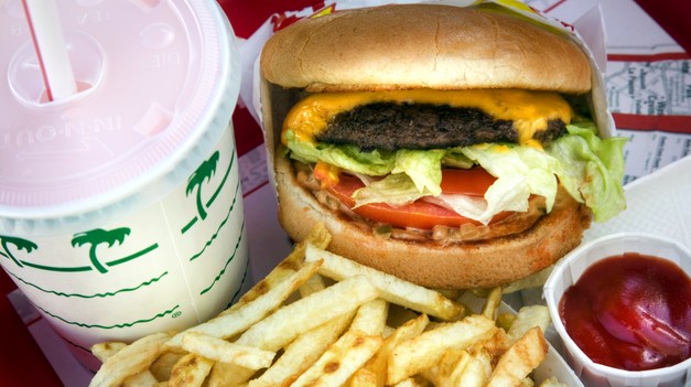 Vrásky, opuchy, akné? NA VINE vine sú aj TIETO POTRAVINY