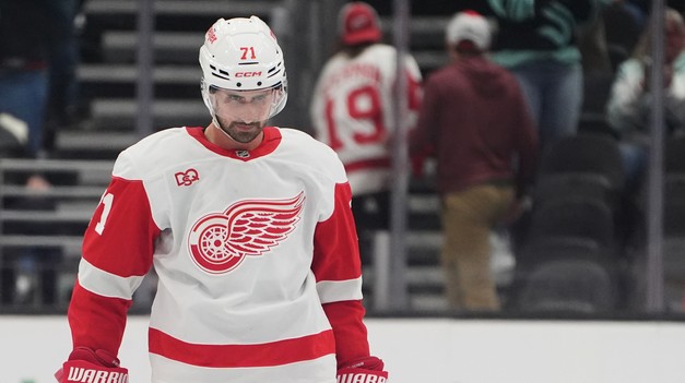Bývalý kapitán Detroitu už za Red Wings nenastúpi, LARKINA suspendovali
