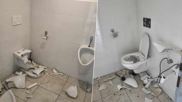Futbalový klub sprístupnil počas slávností toalety, TOTO je výsledok vandalov